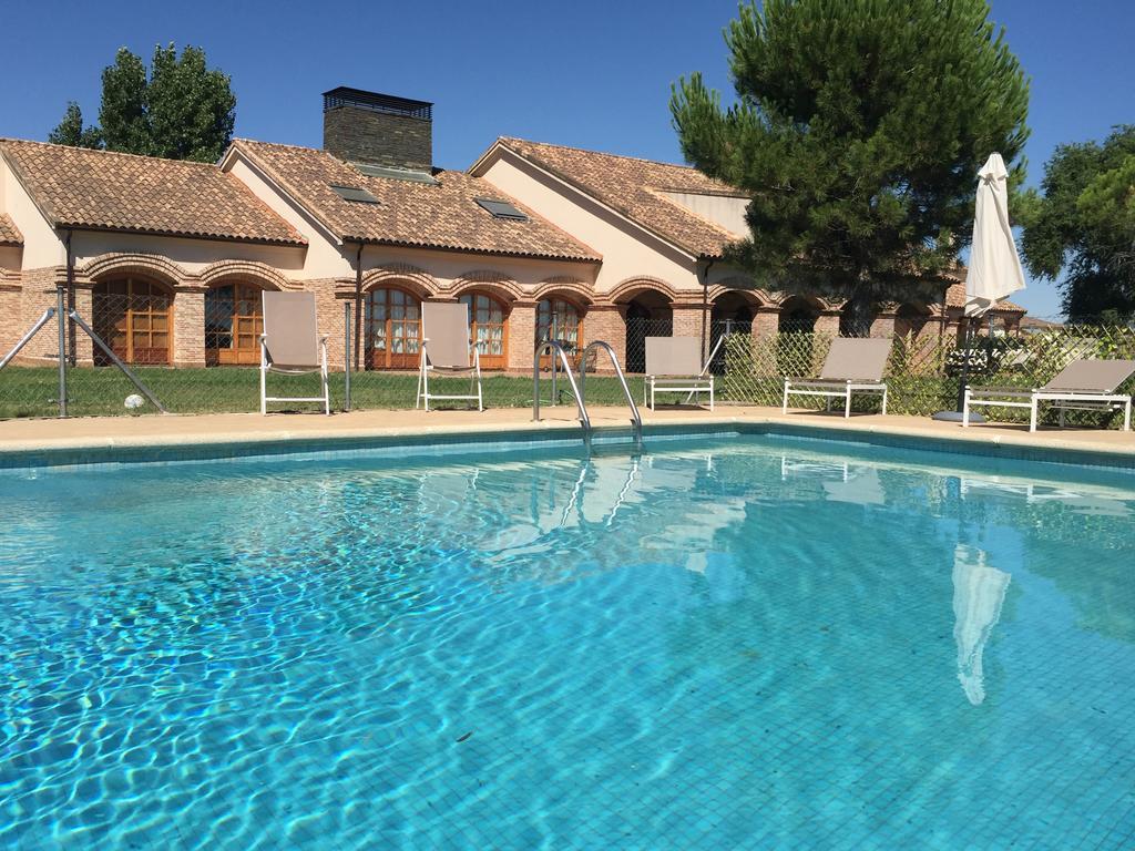 La Casona Del Tormes Villa Almenara de Tormes Exterior photo