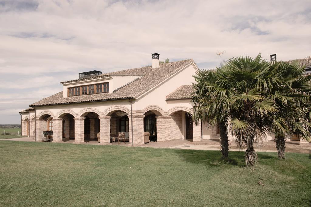 La Casona Del Tormes Villa Almenara de Tormes Exterior photo